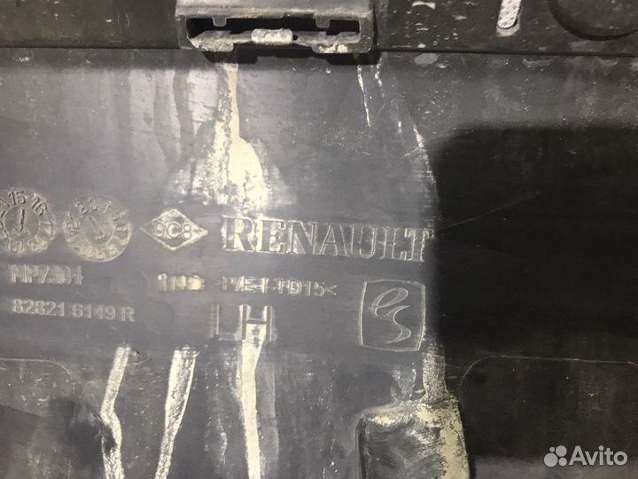 Молдинг двери задней левой Renault Kaptur арт603