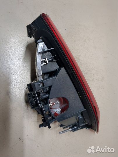 Фонарь крышки багажника BMW X1 (F48), 2017