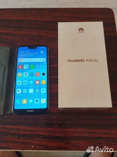 HUAWEI P20 Lite, 4/64 ГБ