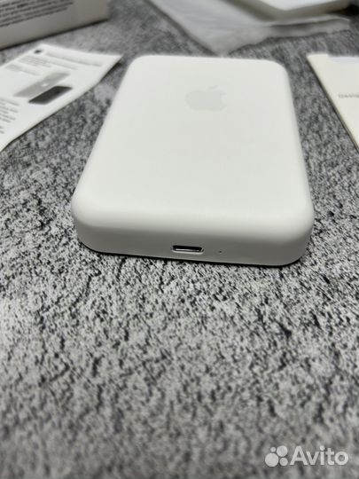 Magsafe battery pack