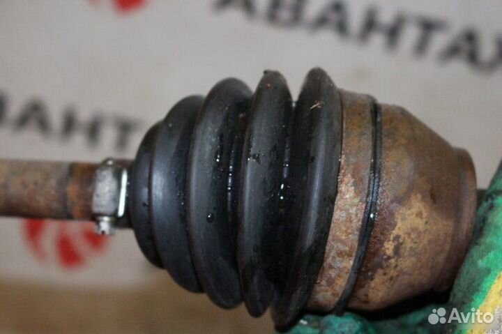 Привод левый Ford Fiesta 5 1.6 L