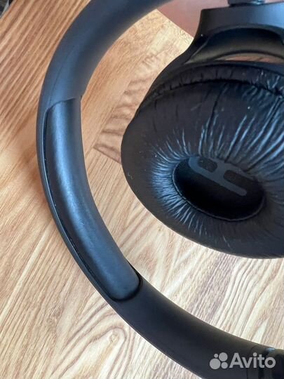 Наушники JBL T560 черные