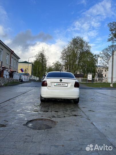 Volkswagen Polo 1.6 МТ, 2012, 320 000 км