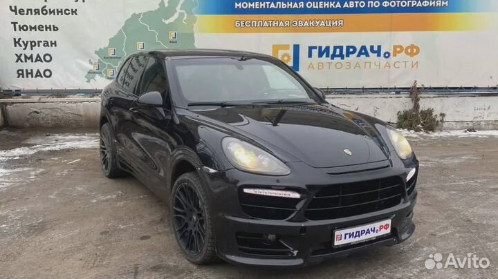 Крышка блока предохранителей Porsche Cayenne (92A)