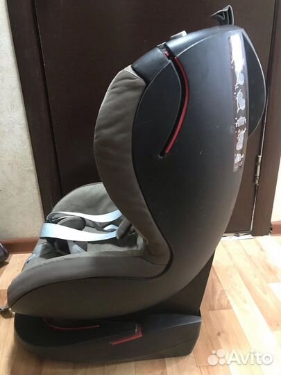 Детское автокресло Maxi- cosi