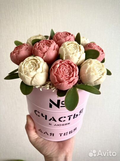 Шоколадные подсолнухи, розы, пионы