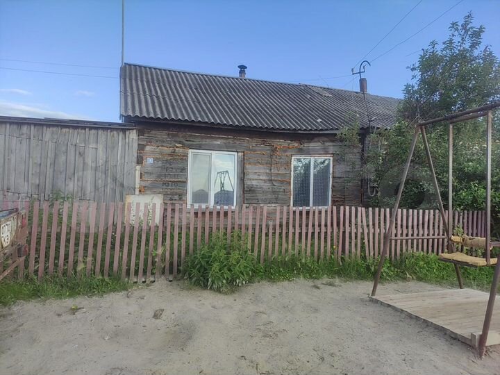 Дом 37,8 м² на участке 6,34 га