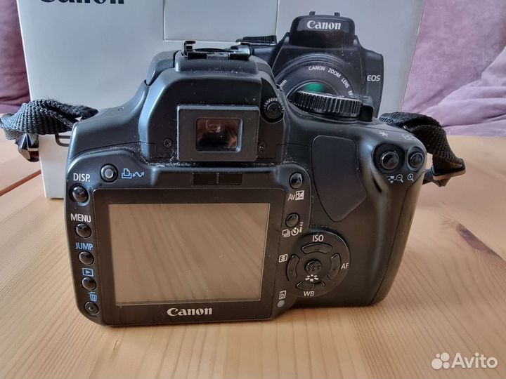 Зеркальный фотоаппарат Canon EOS 400d