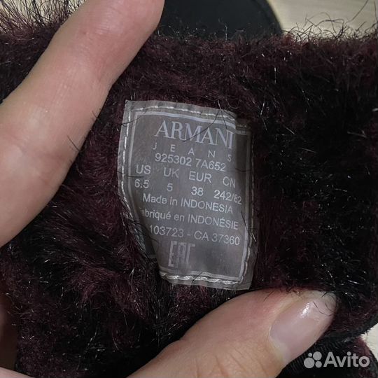 Кроссовки Armani зимние женские