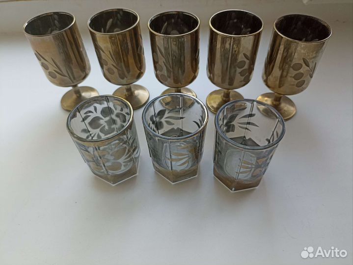 Бокалы, рюмки, пивные кружки