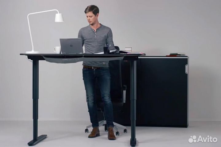 Компьютерный стол IKEA Bekant электро