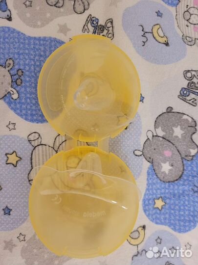 Накладки на грудь medela