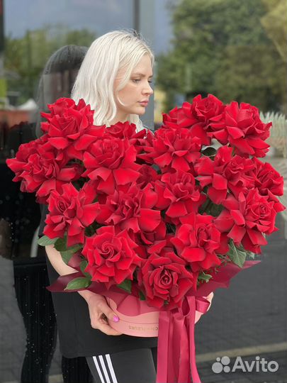 27 французских роз в коробке