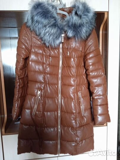Пуховик женский