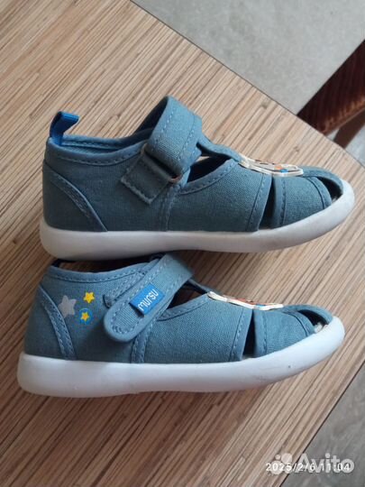 Сандалии детские для мальчиков 25