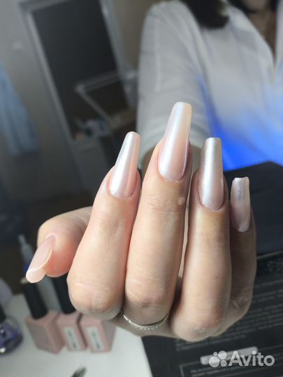 Маникюр, покрытие и наращивание ногтей