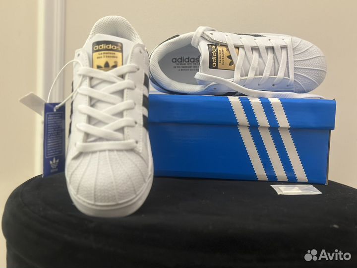 Adidas superstar белые