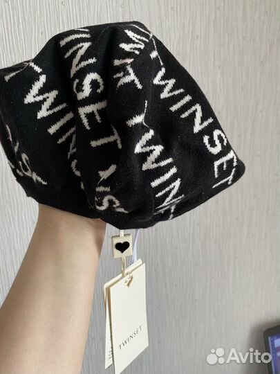 Новый берет Twinset Италия