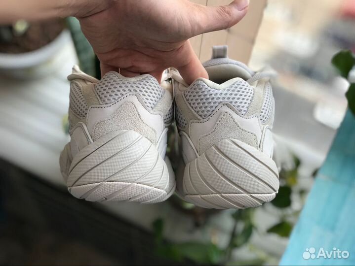 Adidas Yeezy Desert Rat 500 Blush