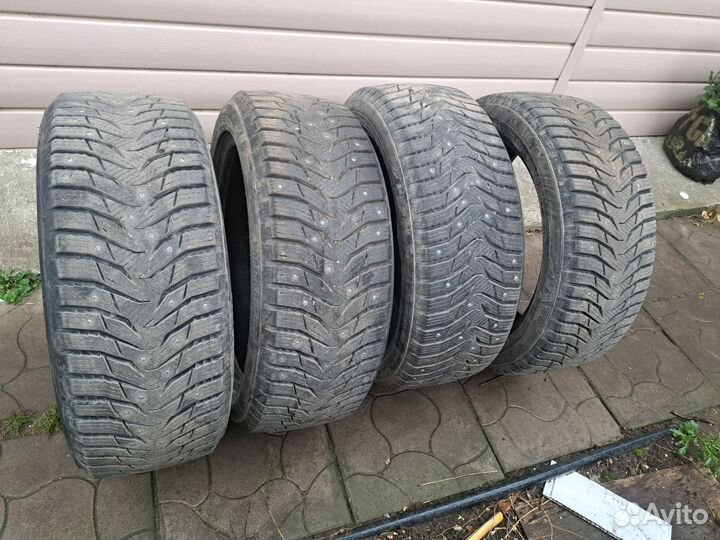 Kumho WinterCraft Ice WI31 205/50 R17 93T