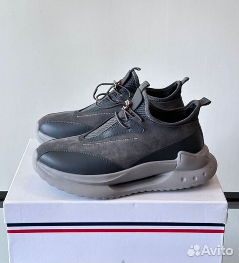 Кроссовки Moncler