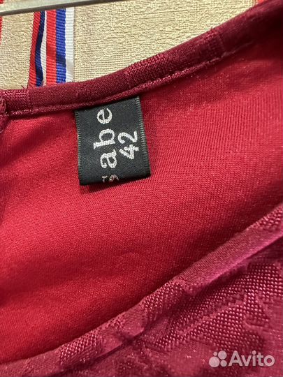 Платье женское 42 44