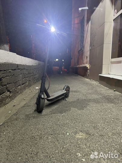 Электросамокат xiaomi m365