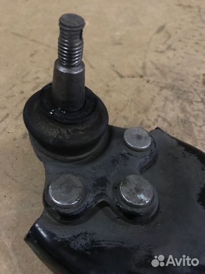 Рычаг подвески нижний передний левый Opel Antara