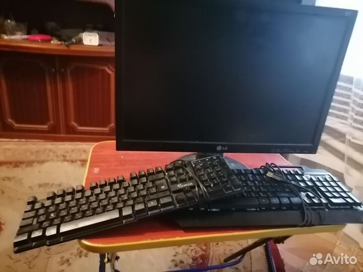 Монитор для компьютера LG