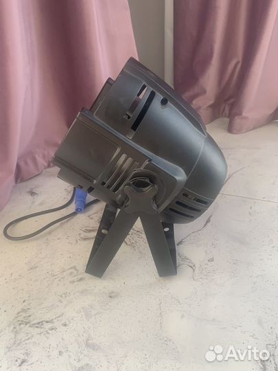 Световые приборы led par