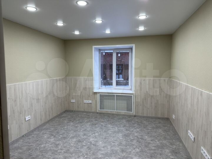 Офис, 12.8 м²