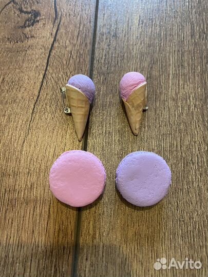 Брошь 4 шт можно на кеды