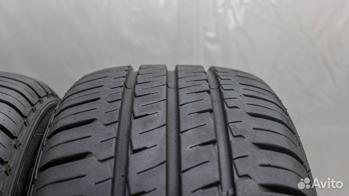 Hankook Vantra LT RA18 215/65 R17 104T