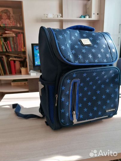 Школьный рюкзак