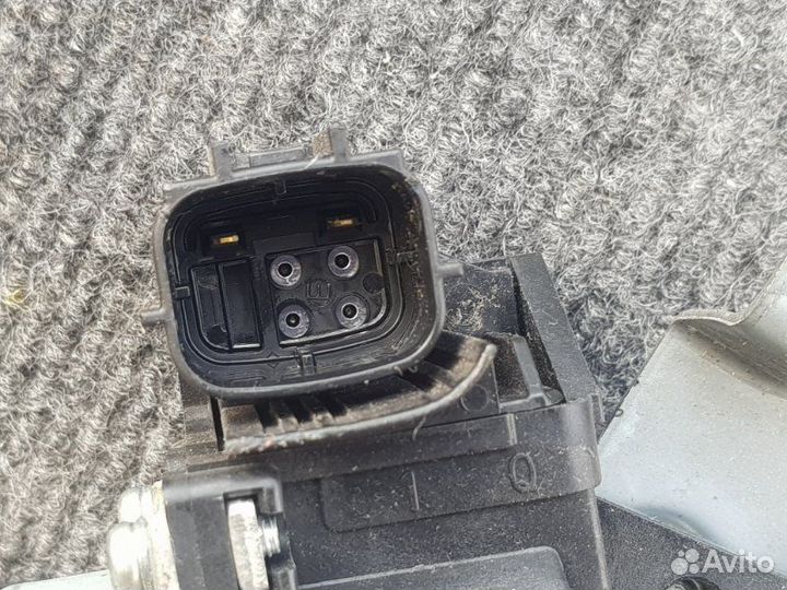 Стеклоподъемник передний левый Nissan Juke HR16DE