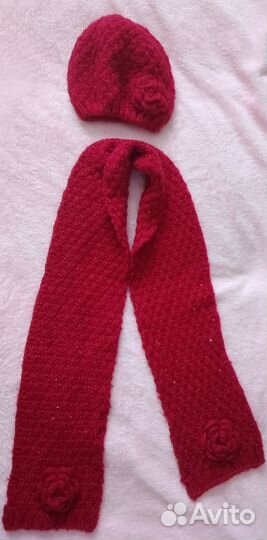 Шапка и шарф красного цвета на девочку 6-13лет