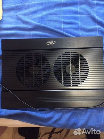 Подставка с охлаждением