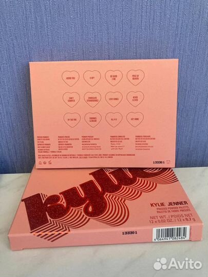 Новая Палетка теней Kylie cosmetics оригинал