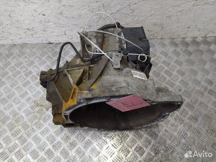 Б/У Б/У кпп механическая (МКПП) 5-ступенчатая Из