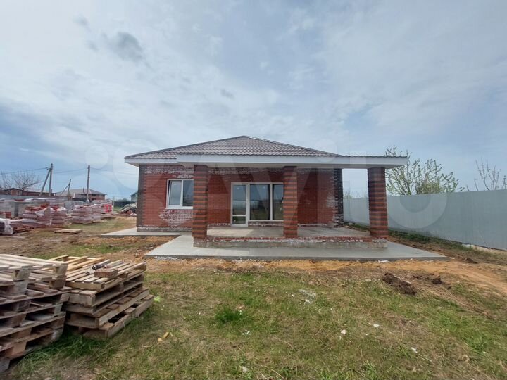 Дом 106 м² на участке 7,5 сот.
