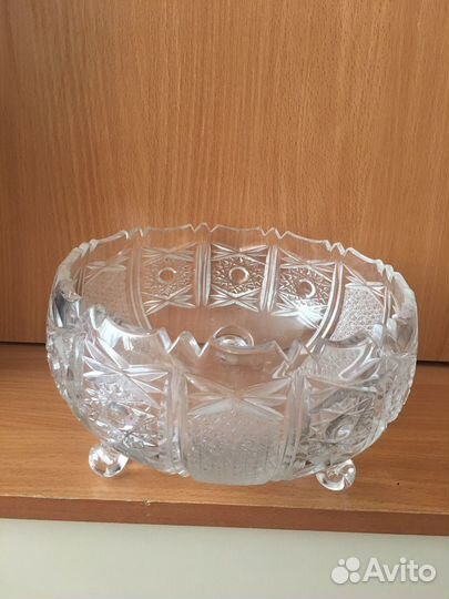 Ваза хрустальная