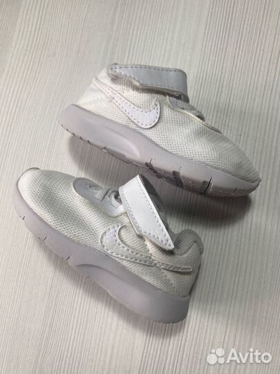 Оригинальные кроссовки Nike