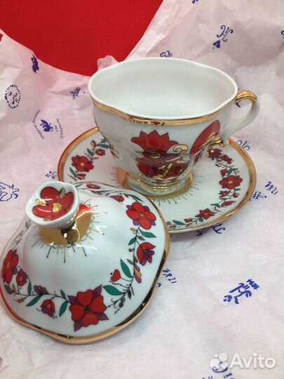 Чашка с блюдцем с крышкой ифз