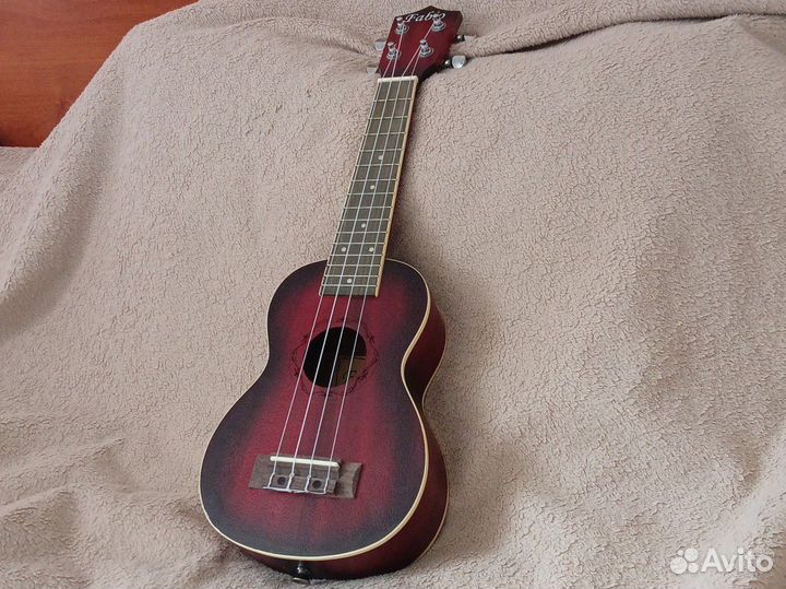 Укулеле fabio