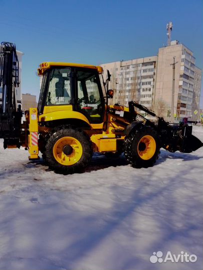 Экскаватор погрузчик