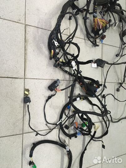 Проводка салона Renault duster дизель 240182520V