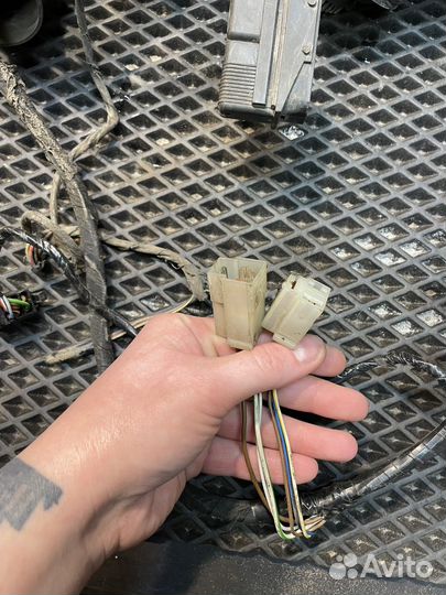 Проводка двери п.л и п.п с эсп VW Passat B4