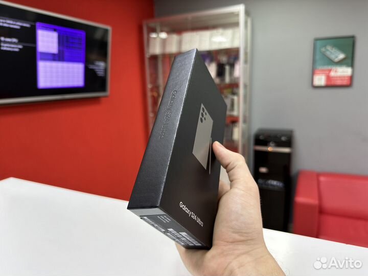 Samsung Galaxy S24 Ultra, 12/256 ГБ