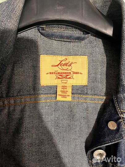Джинсовая куртка женская levis