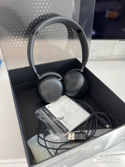 Беспроводные наушники AKG Harman Y500